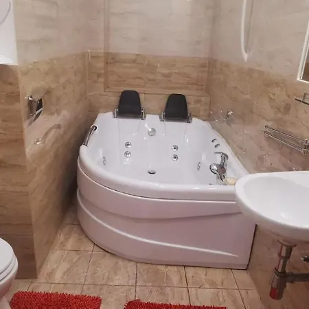 Andreea's Apartments-jacuzzi * Bucareste